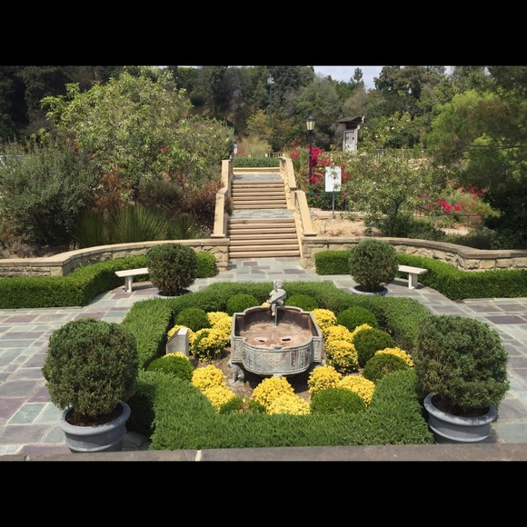 ๐ฆ๐ฆ POSH AMBASSADORS ๐ฆ๐ฆ. Meet your Posher, Nina - Picture 5 of 6